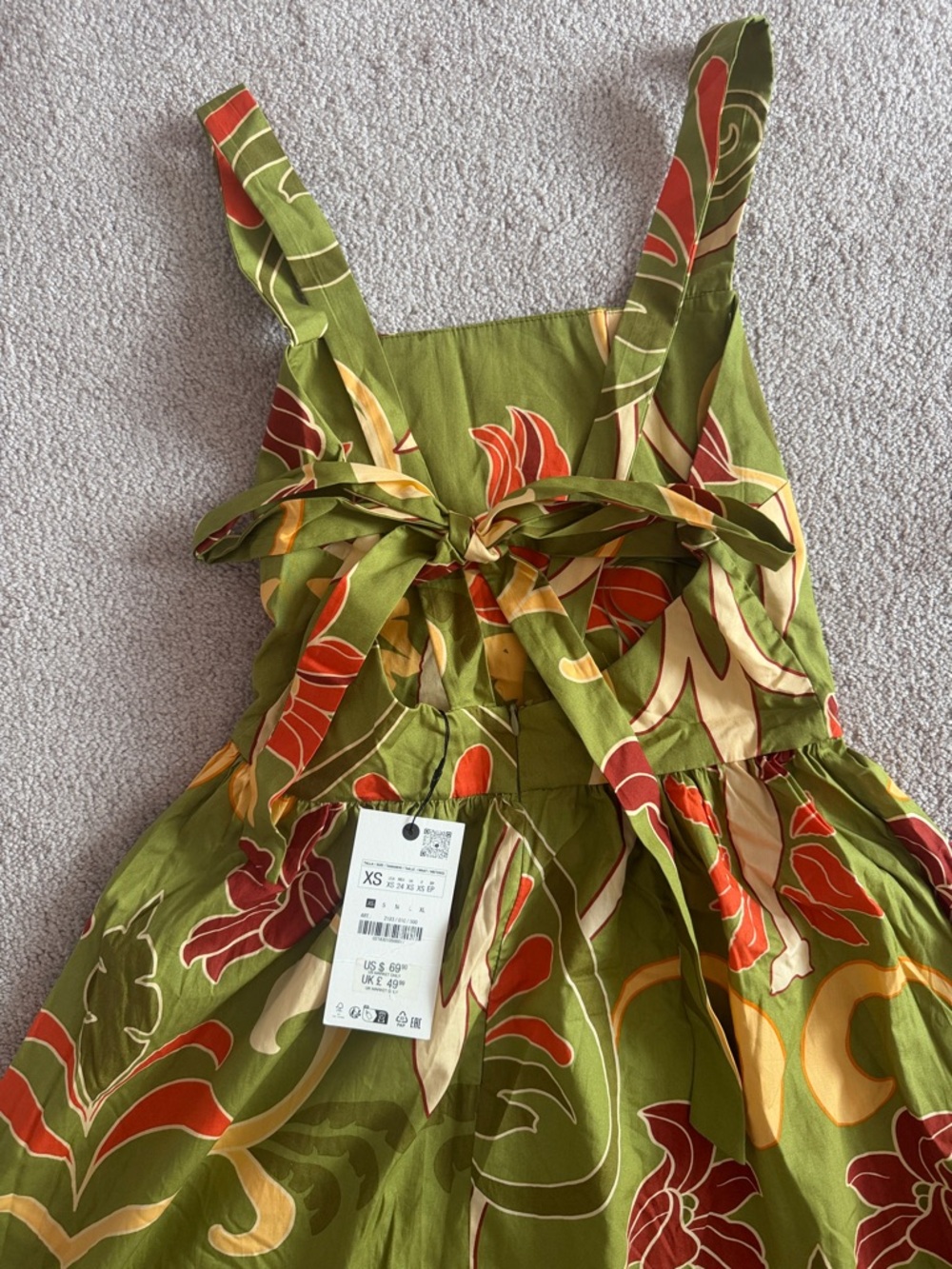 Zara Green Floral Maxi Dress with Orange and Cream Accents - Picture 3 of 7